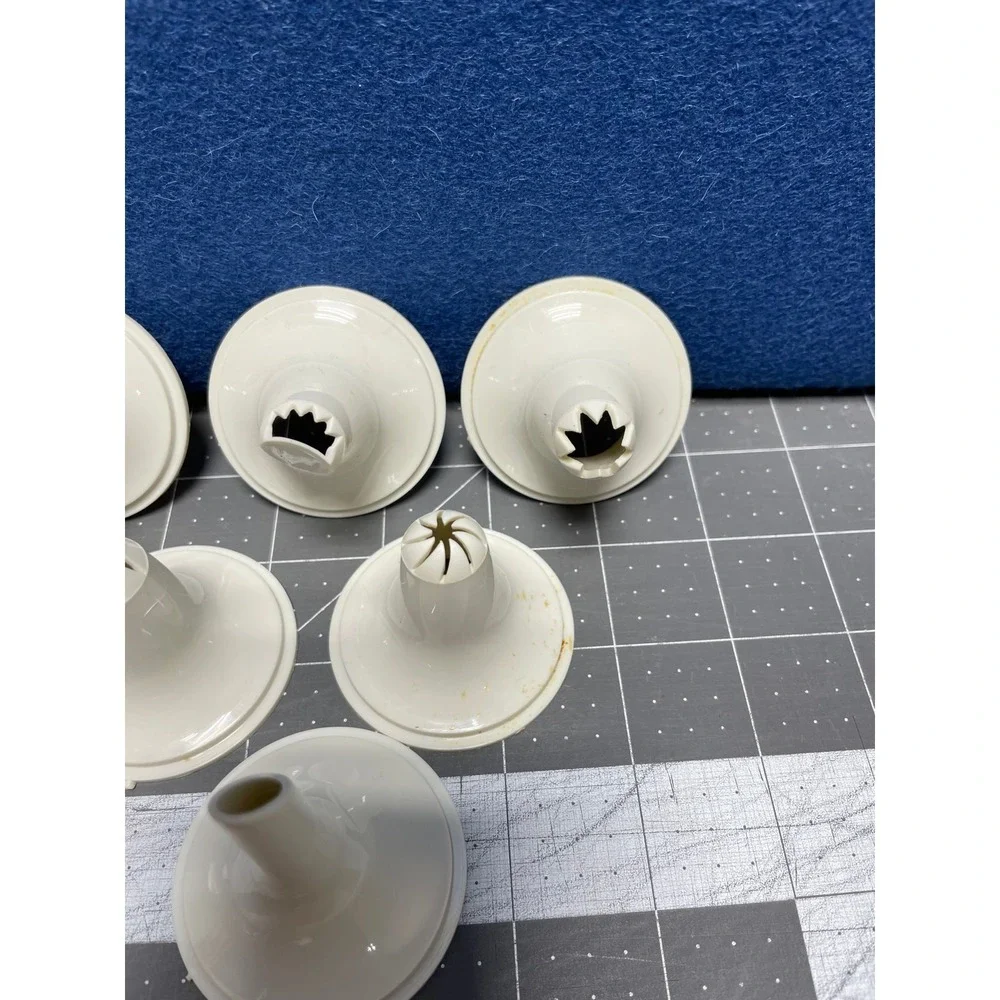 Pampered Chef Easy Accent Decorator 1775 Tips Nozzles ONLY Replacement Parts